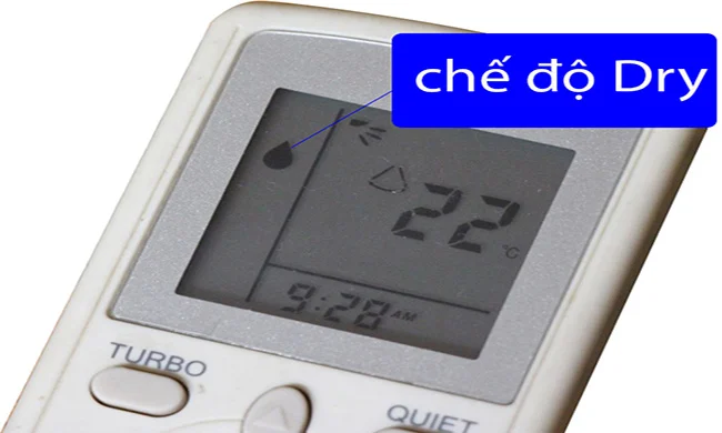 Nhiều người nghe dân mạng đồn thổi sử dụng chế độ dry siêu tiết kiệm điện nên lúc nào cũng dùng chế độ dry