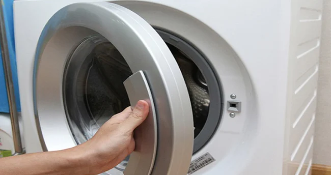Đóng Nắp Máy Giặt Ngay Sau  Khi Giặt Xong - Thói Quen Không Tốt Của Nhiều Người