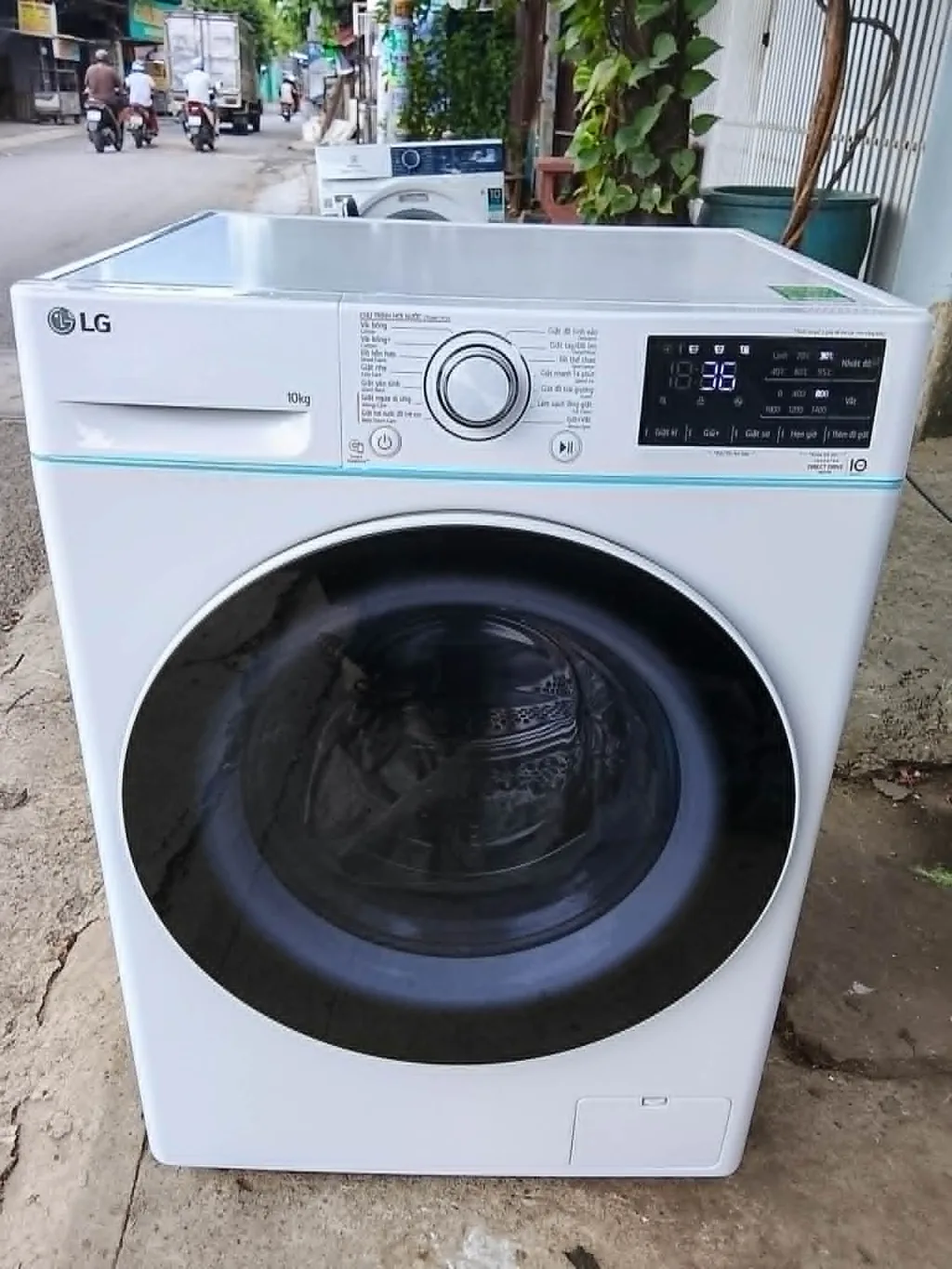 Máy giặt LG inverter 10kg mới 98%