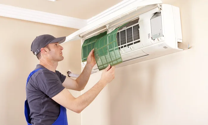 Máy lạnh của bạn gặp vấn đề gì khi vệ sinh máy lạnh ở những đơn vị giá rẻ kém chất lượng ? Máy lạnh của bạn gặp vấn đề gì khi vệ sinh máy lạnh ở những đơn vị giá rẻ kém chất lượng ?