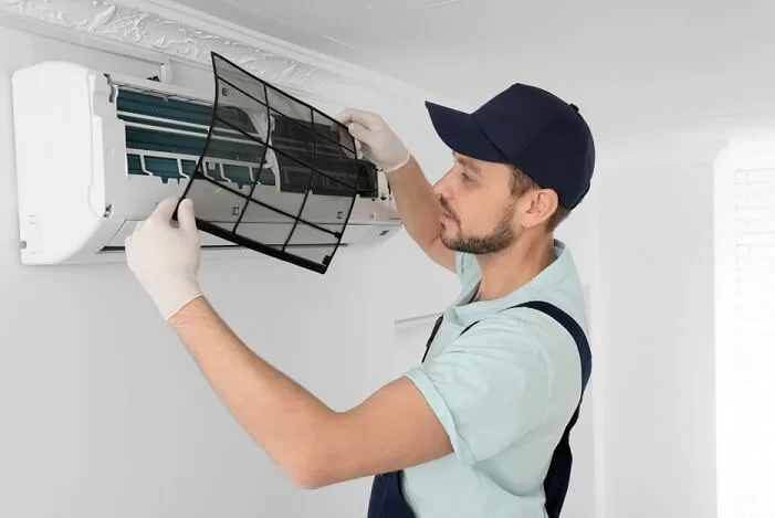 Những lưu ý quan trọng giúp máy lạnh luôn vận hành ổn định Những lưu ý quan trọng giúp máy lạnh luôn vận hành ổn định